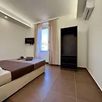 Apartment Modern - 5 Min To & Port *