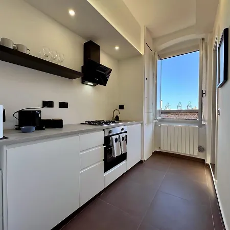 Modern - 5 Min To & Port Apartmán