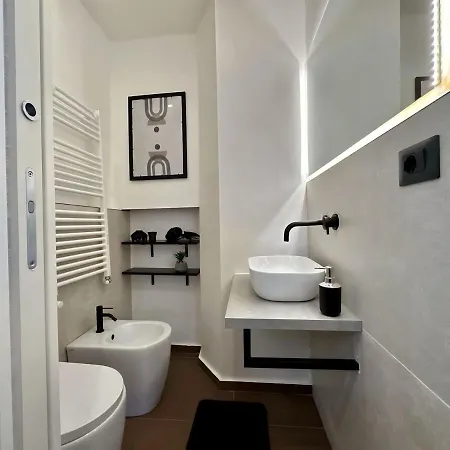 Apartmán Modern - 5 Min To & Port